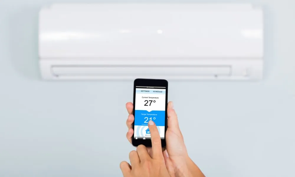 easy control and monitoring with smart air conditioners